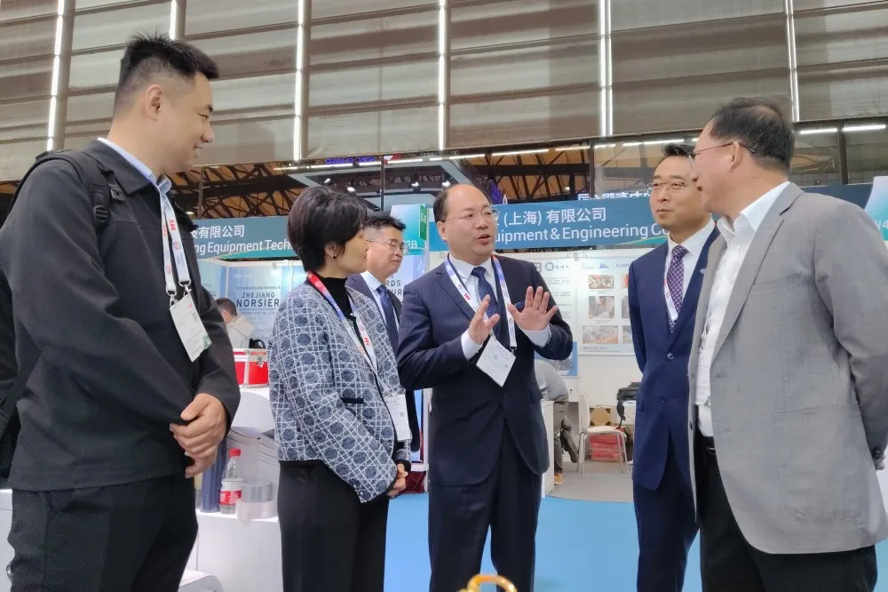 640.webp.png 640.webp.png